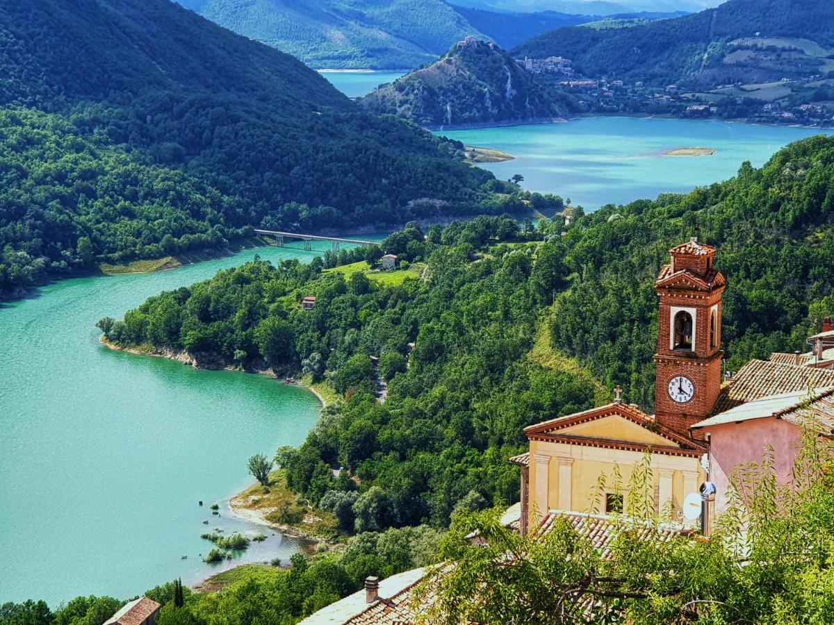 La Casa Sul Fiordo Lago Del Turano Ξενοδοχείο Paganico Sabino Εξωτερικό φωτογραφία