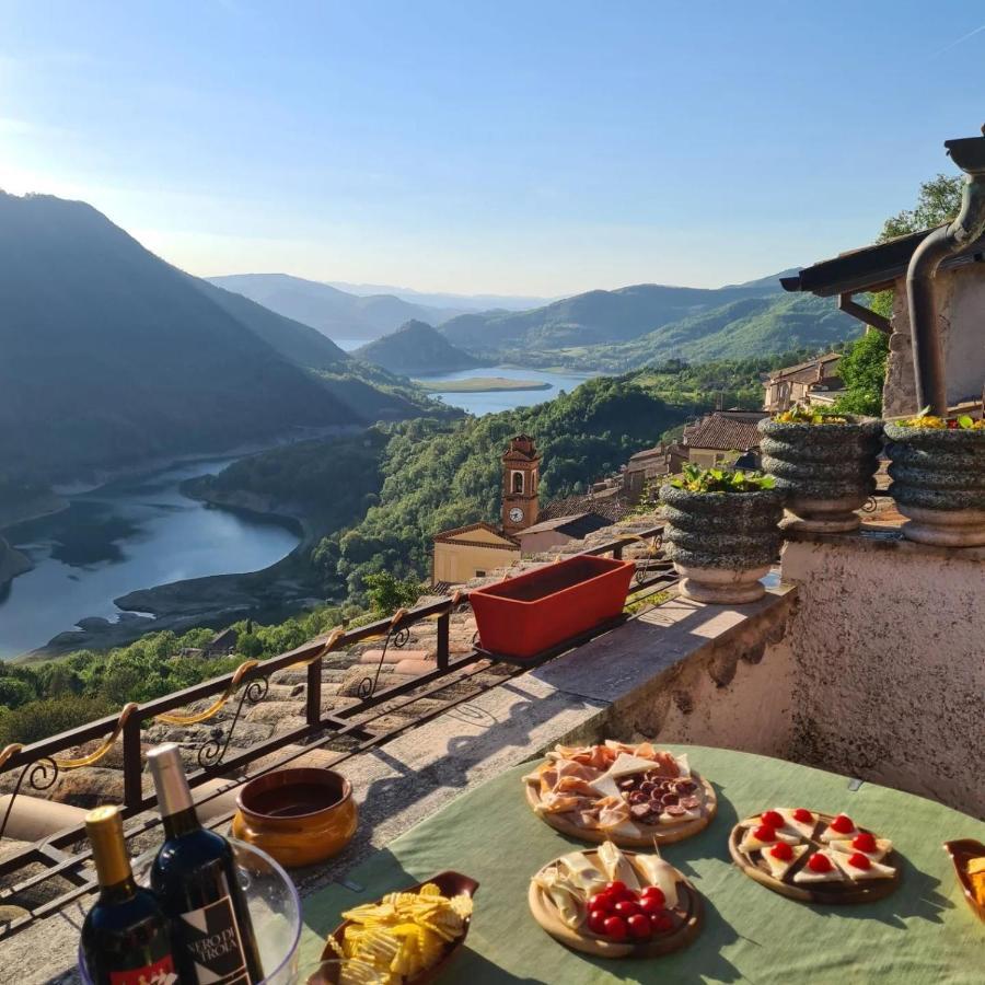 La Casa Sul Fiordo Lago Del Turano Ξενοδοχείο Paganico Sabino Εξωτερικό φωτογραφία